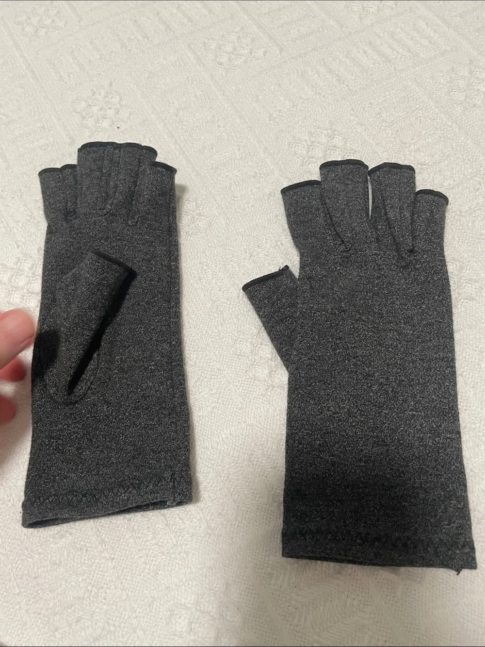🖤5/$25 pair arthritis gloves left & right hand